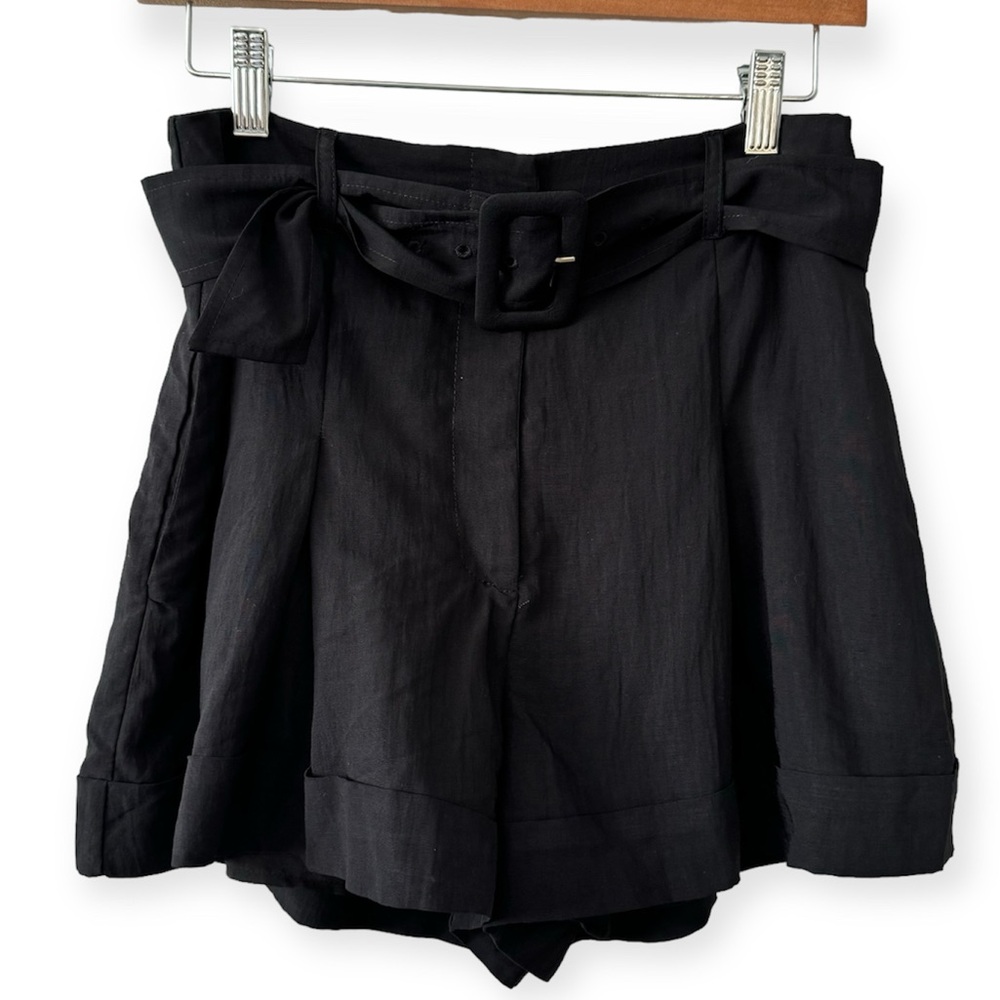 Talulah‎ Pleated Front Trouser Belted High Waisted Shorts Medium